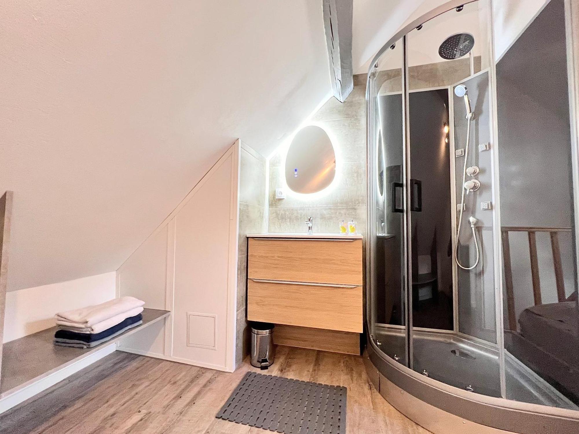 T2 Contemporain Idealement Situe บรีอองซง ภายนอก รูปภาพ
